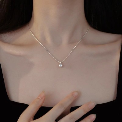 Women's Pearl Necklace Simple Grace Personality Ne...